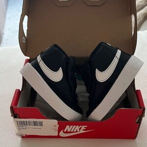 Nike blazers mid ‘77 baby 2C